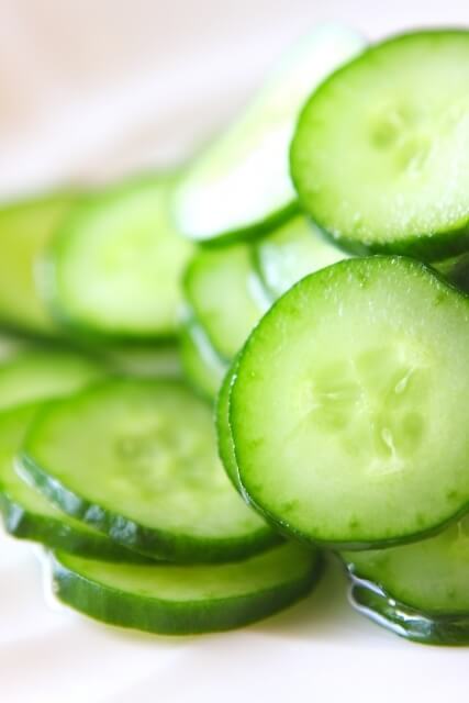 きゅうりの薄切り